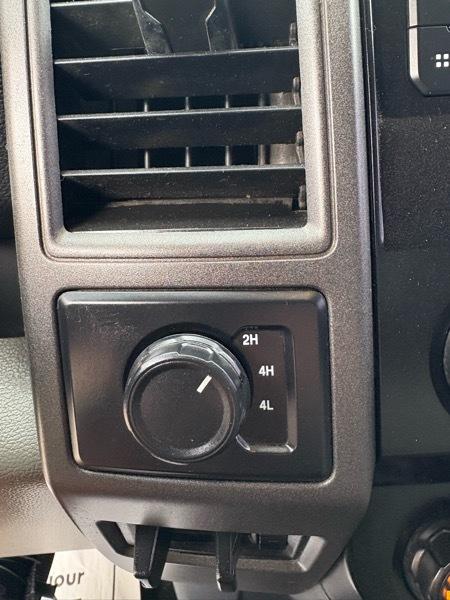 Ford F-350 SD XL Crew Cab Long Bed DRW 4WD 2022