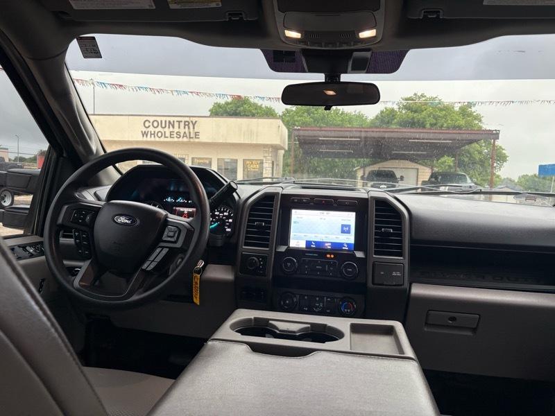 Ford F-250 SD XL Crew Cab 4WD 2022