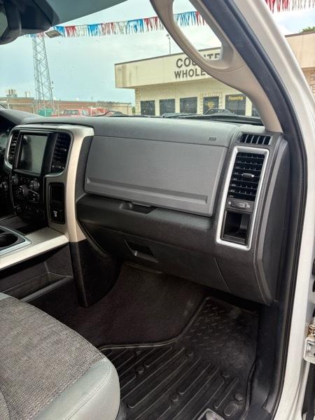 RAM 2500 SLT Mega Cab 4WD 2014