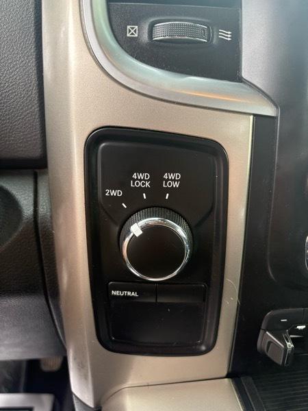 RAM 2500 SLT Mega Cab 4WD 2014