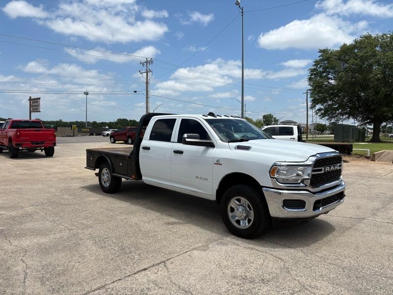 RAM 3500 Tradesman Crew Cab 4WD 2022