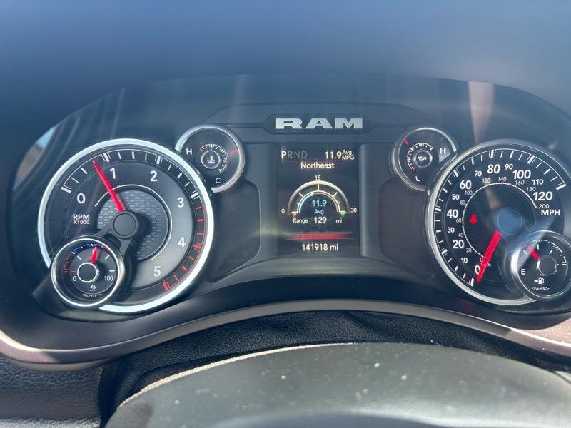 RAM 3500 Tradesman Crew Cab 4WD 2022