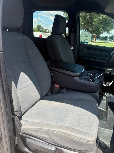 RAM 2500 Tradesman Crew Cab SWB 4WD 2022