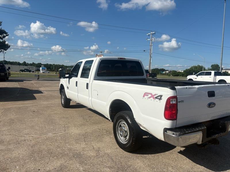 Ford F-250 SD XL Crew Cab LWB 4WD 2015