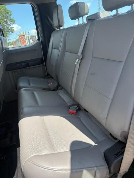 Ford F-550 SuperCab DRW 4WD 2019