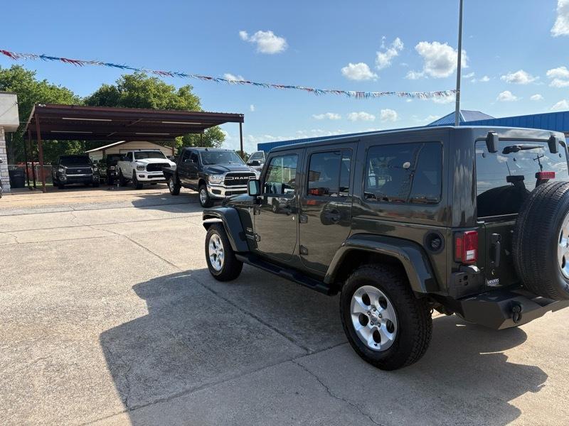 Jeep Wrangler Unlimited Sahara 4WD 2015
