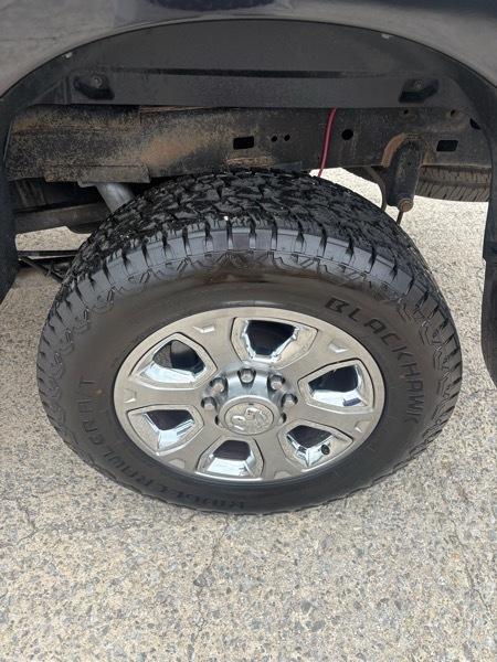 RAM 2500 SLT Crew Cab SWB 4WD 2018