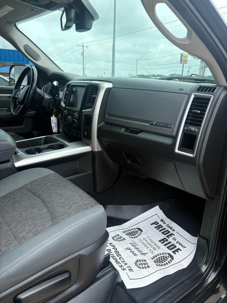 RAM 2500 SLT Crew Cab SWB 4WD 2018
