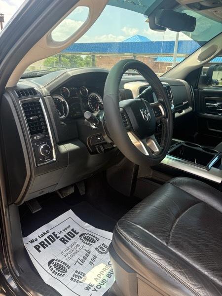 RAM 2500 Laramie Crew Cab SWB 4WD 2015