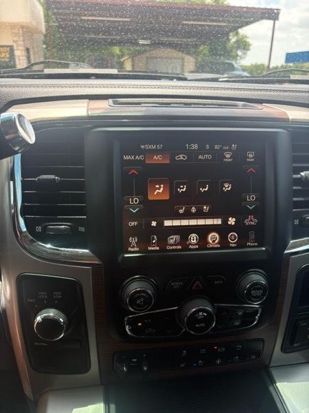 RAM 2500 Laramie Crew Cab SWB 4WD 2015