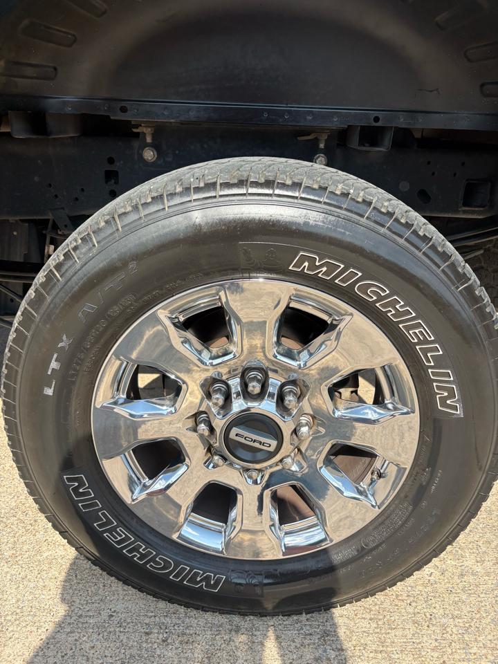Ford F-250 SD Lariat Crew Cab 4WD 2019