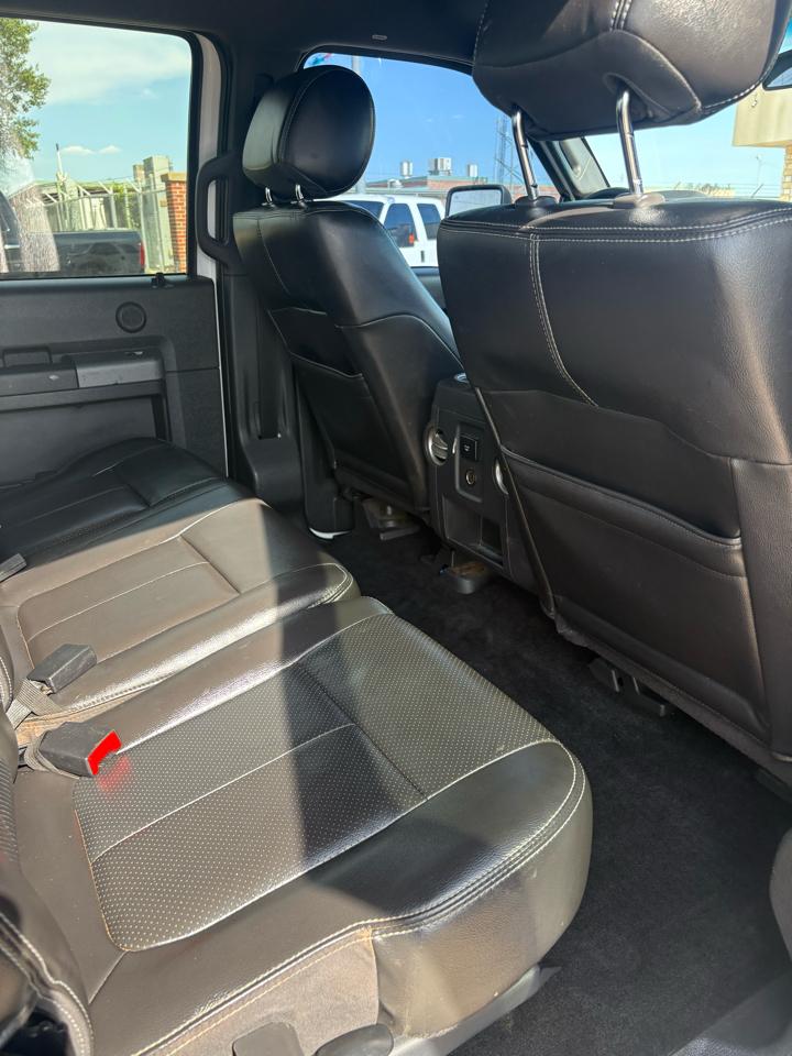 Ford F-250 SD Lariat Crew Cab 4WD 2012