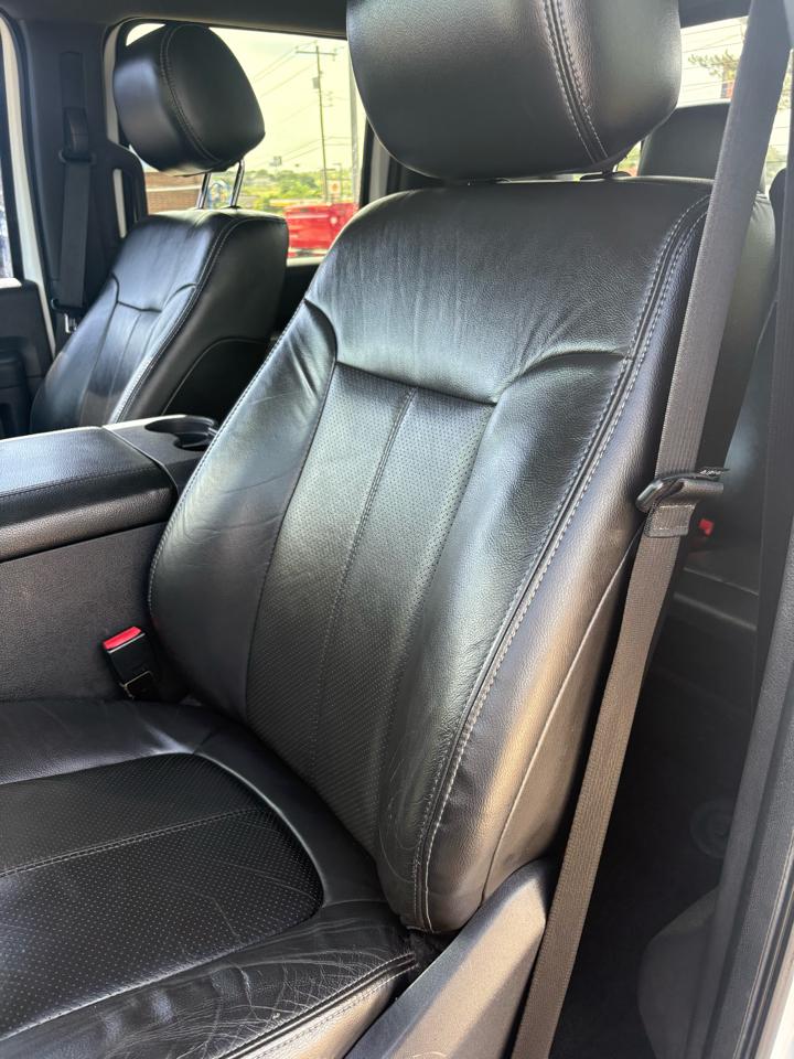 Ford F-250 SD Lariat Crew Cab 4WD 2012