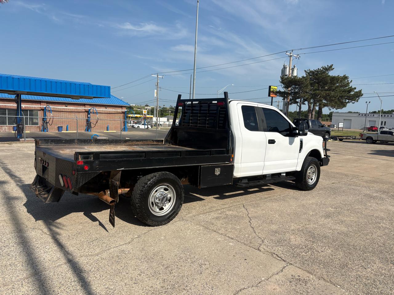 Ford F-350 SD XL SuperCab 4WD 2020