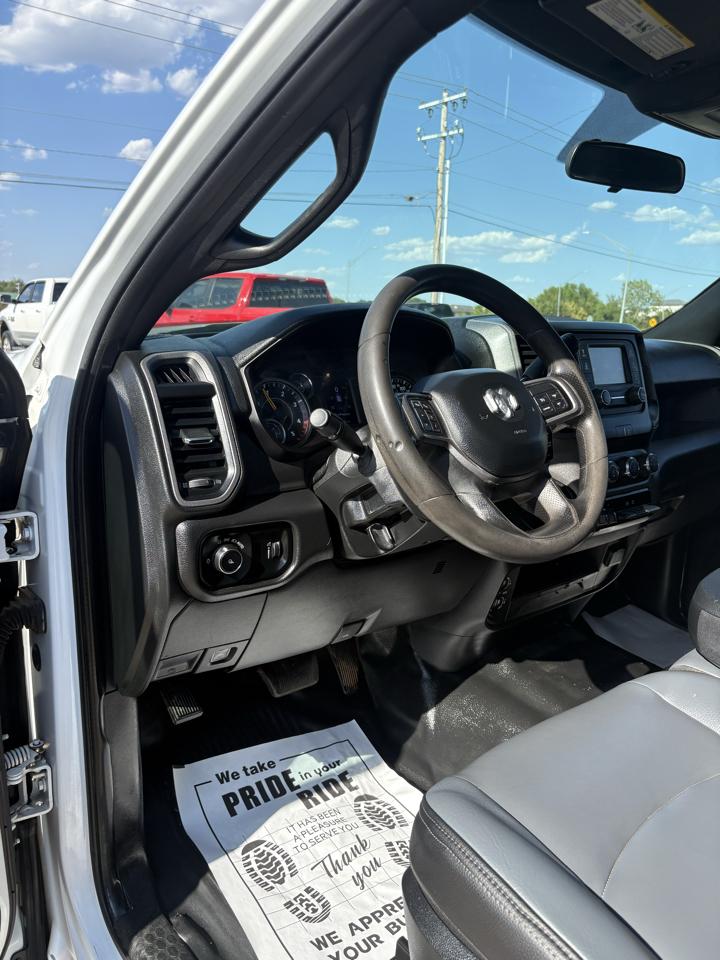 RAM 2500 Tradesman Crew Cab LWB 4WD 2022