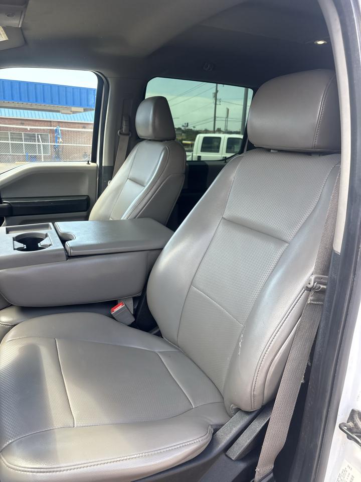 Ford F-350 SD XL Crew Cab DRW 4WD 2019