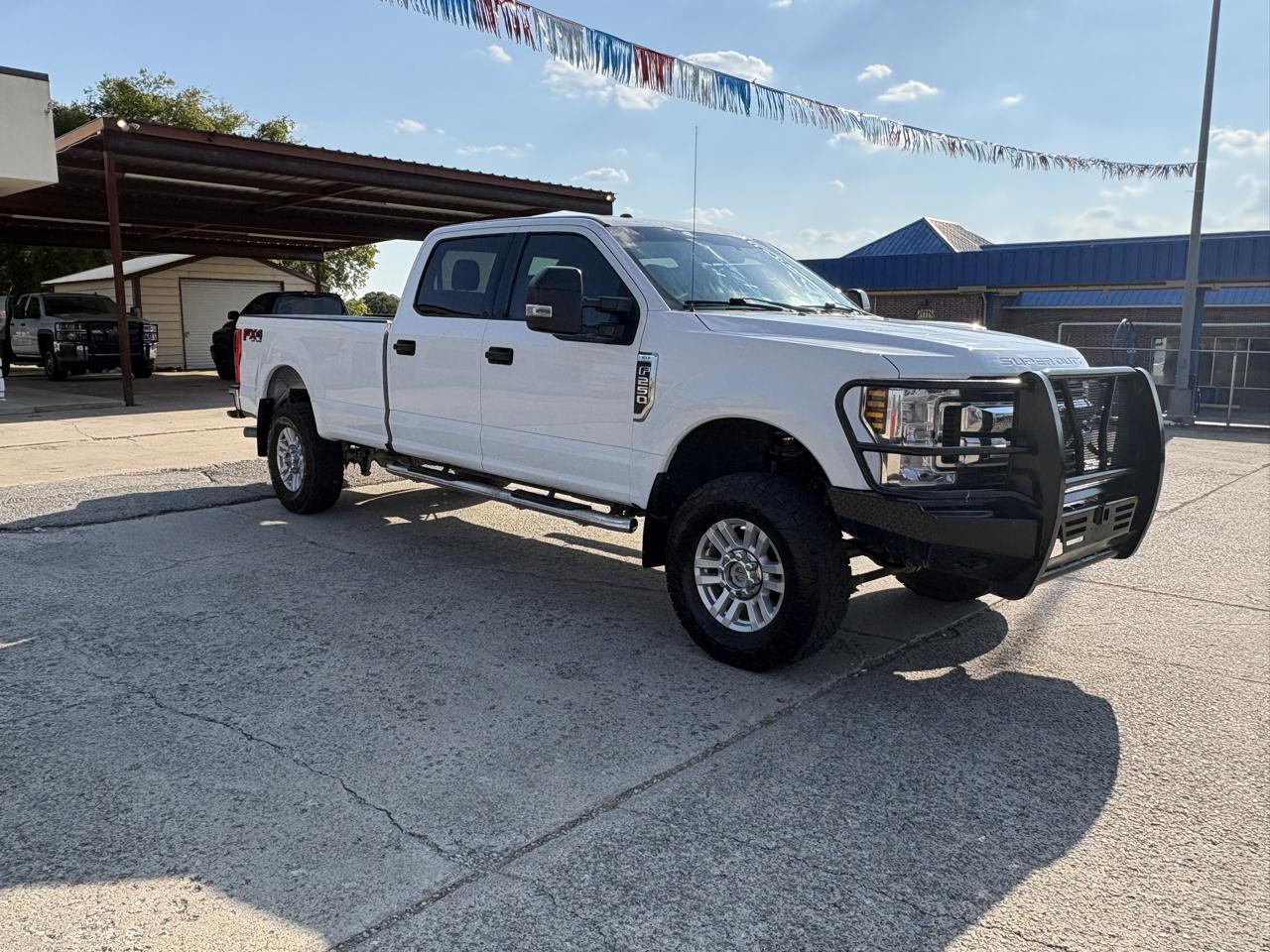 Ford F-250 SD XLT Crew Cab 4WD 2018