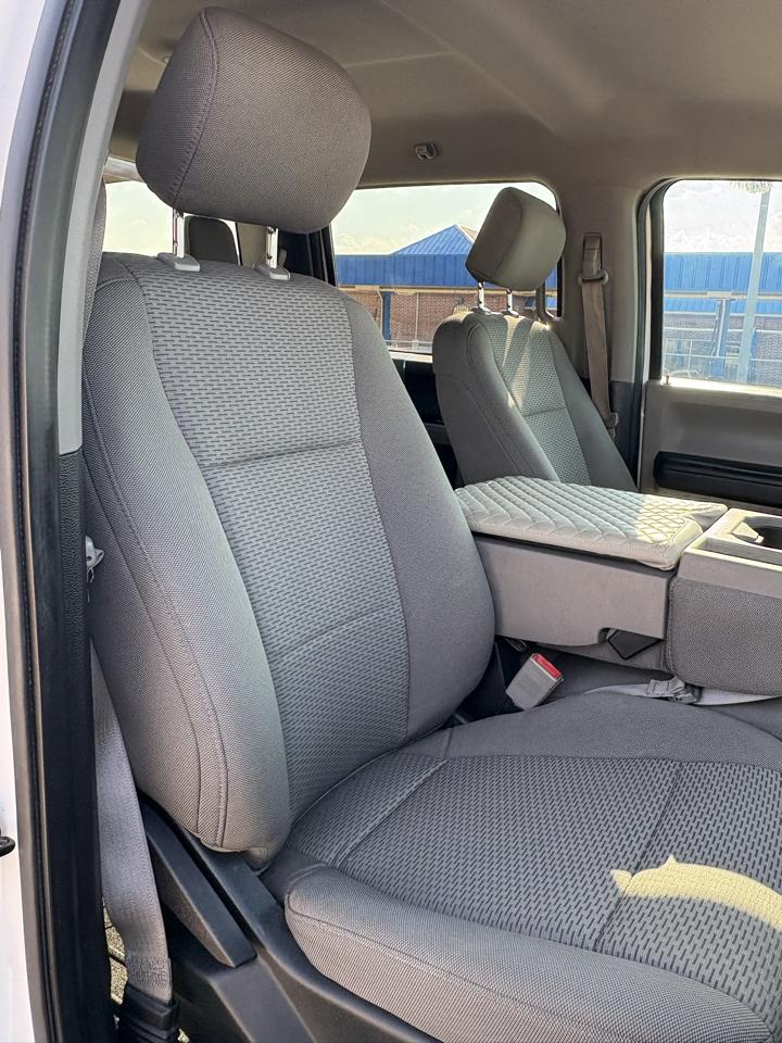 Ford F-250 SD XLT Crew Cab 4WD 2018