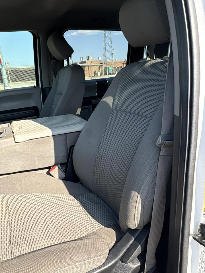 Ford F-250 SD XLT Crew Cab 4WD 2018