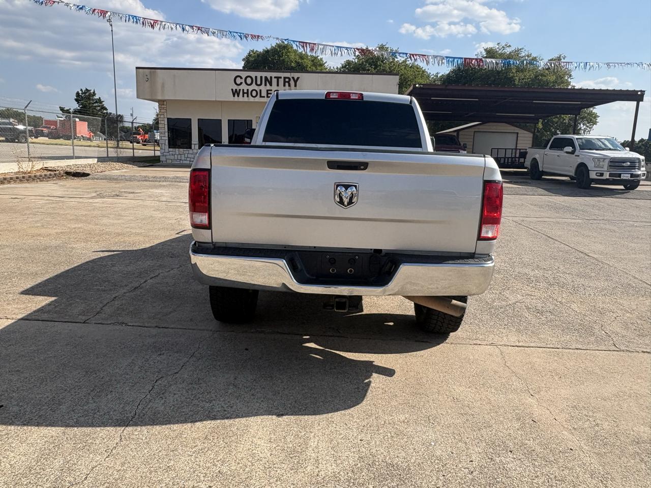 RAM 2500 Tradesman Crew Cab SWB 4WD 2017