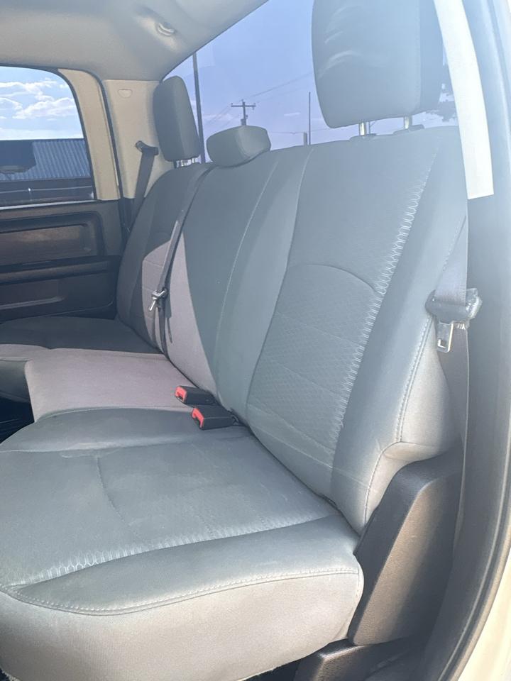 RAM 2500 Tradesman Crew Cab SWB 4WD 2017