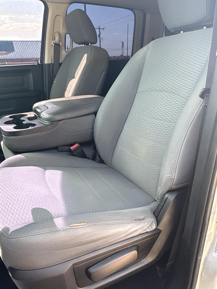 RAM 2500 Tradesman Crew Cab SWB 4WD 2017