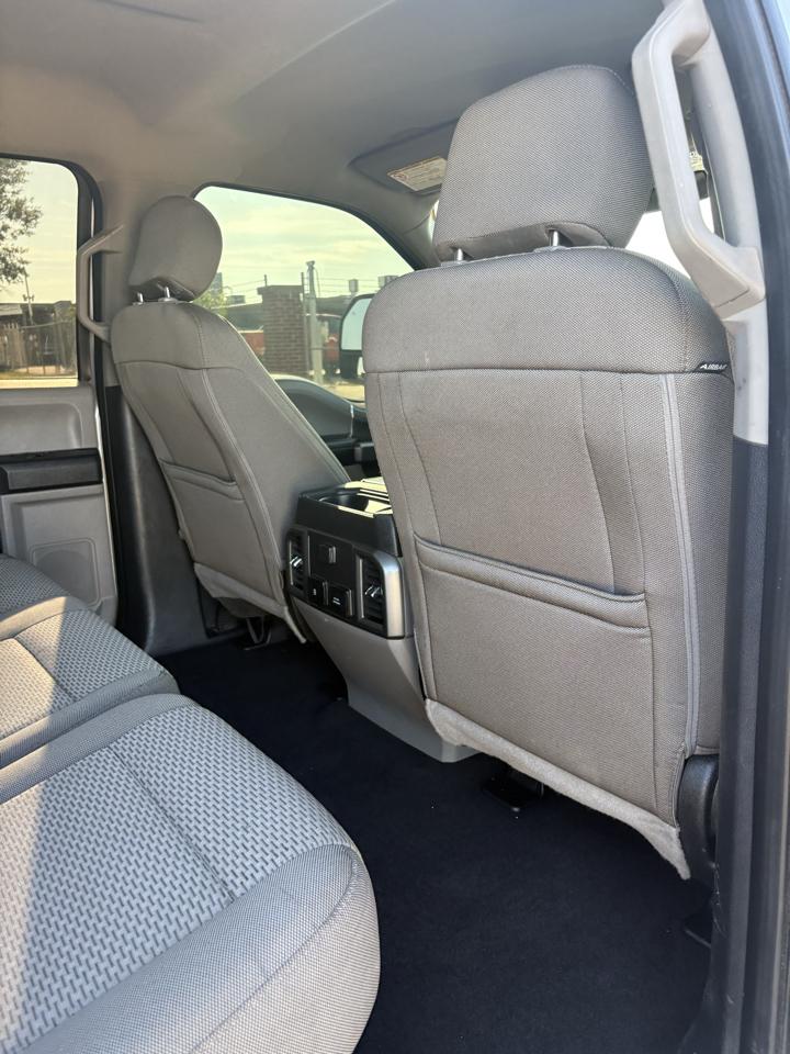 Ford F-250 photo 11