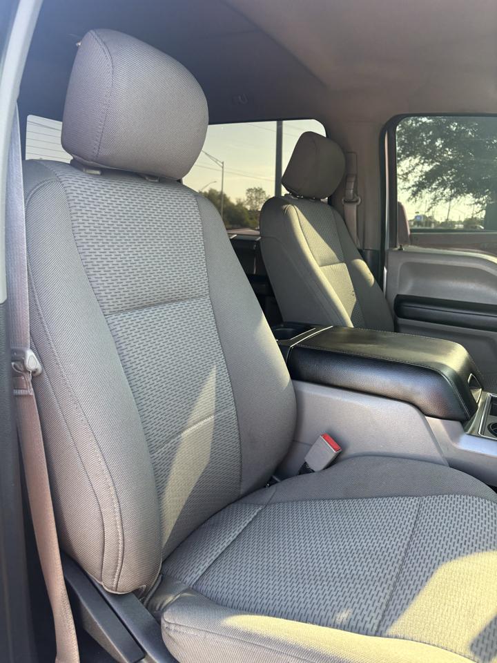 Ford F-250 photo 12