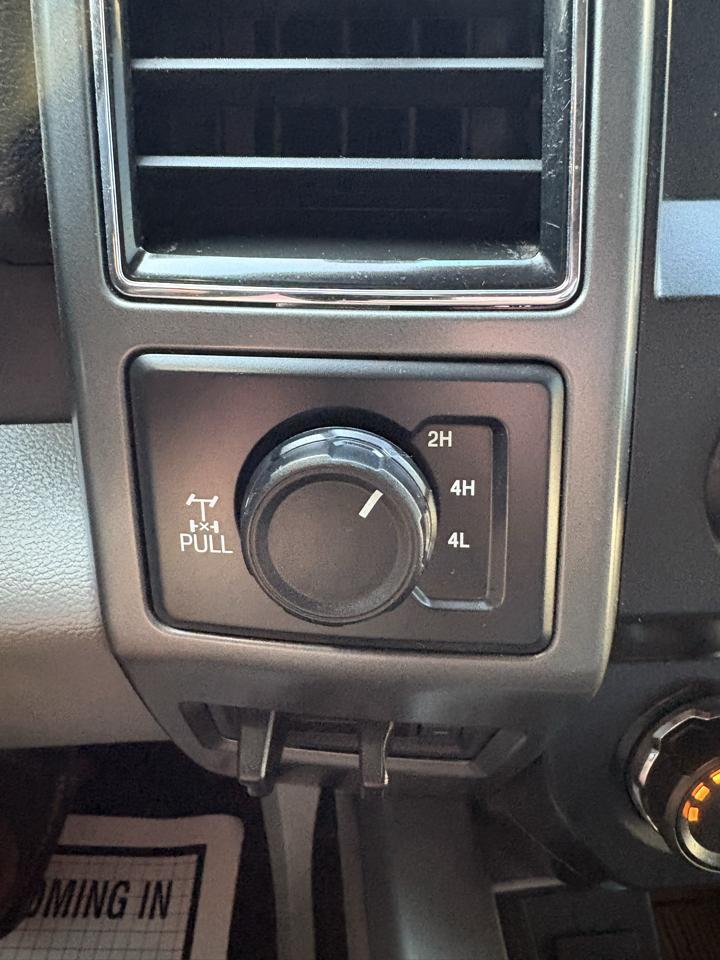 Ford F-250 photo 17