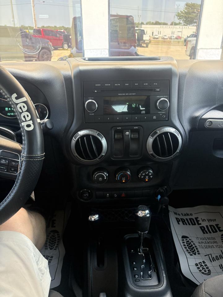 Jeep Wrangler Sport 4WD 2014