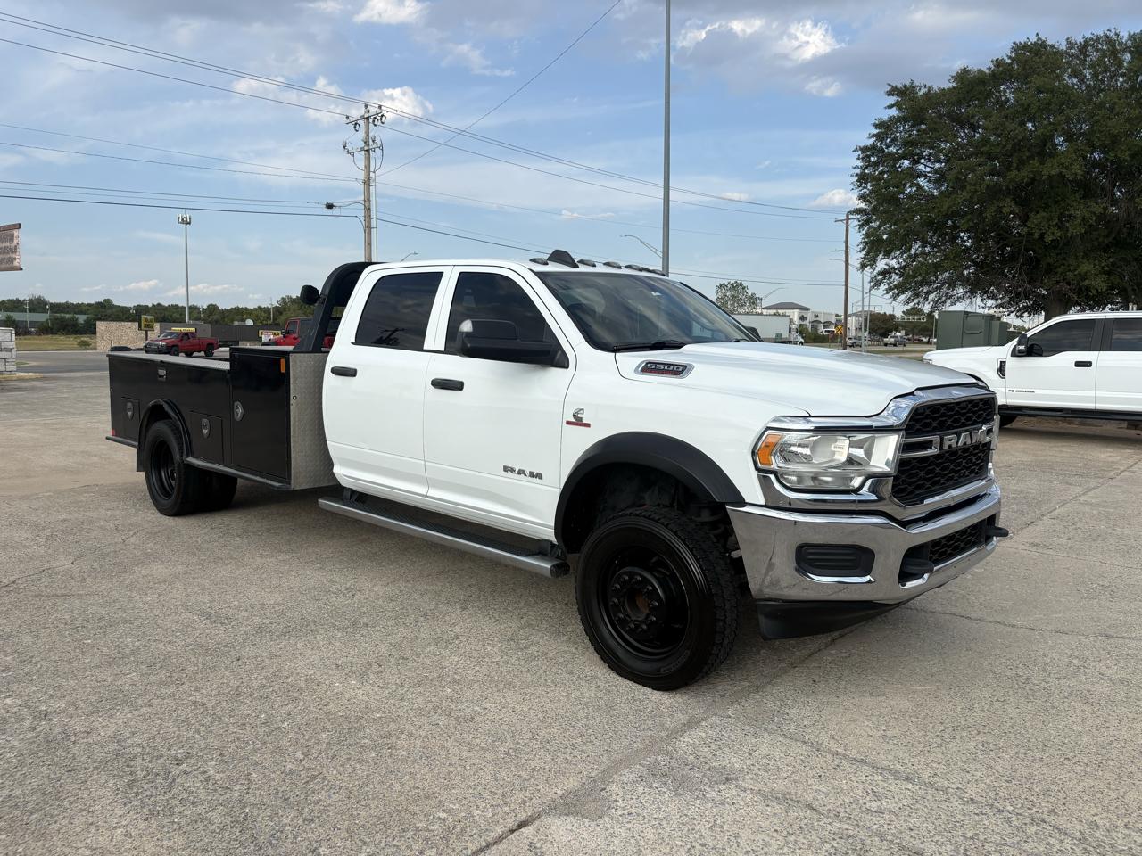 RAM 5500 Crew Cab LWB 4WD DRW 2019