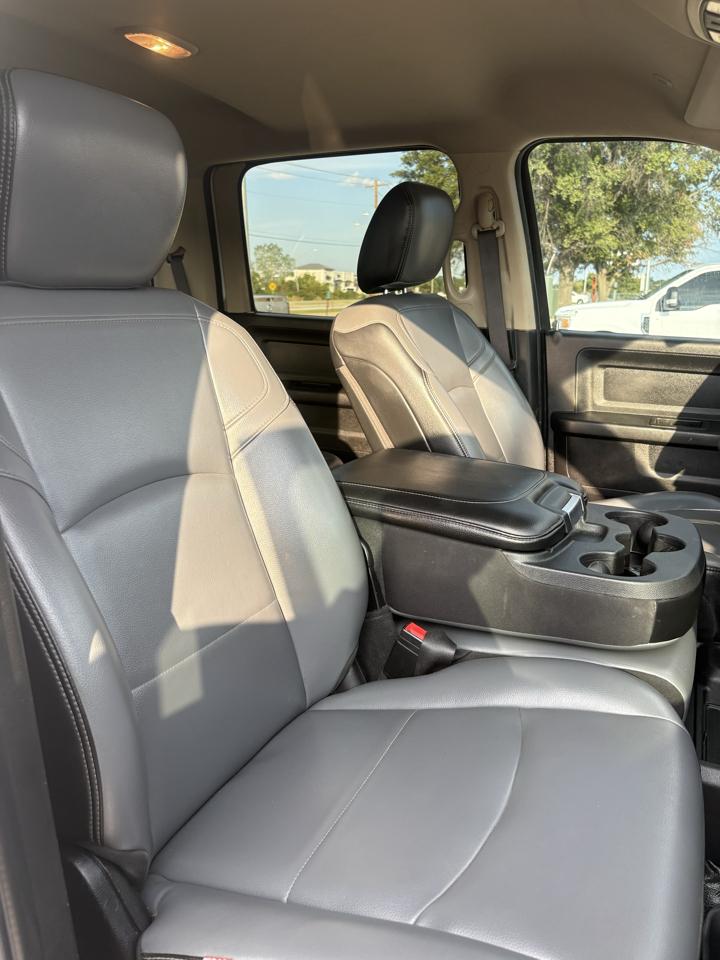 RAM 5500 Crew Cab LWB 4WD DRW 2019