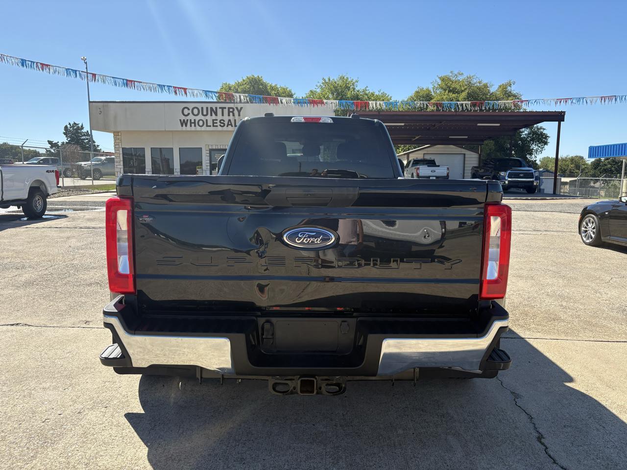 Ford F-350 photo 5