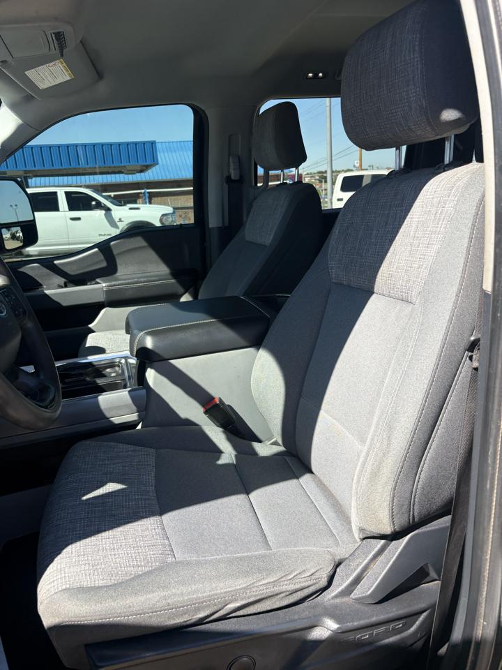Ford F-350 photo 15