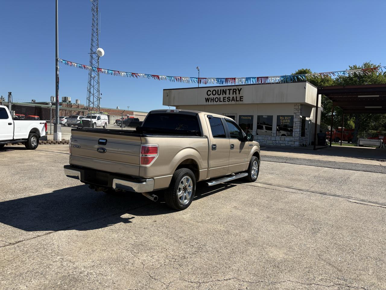 Ford F-150 2WD SuperCrew 145" XLT 2013