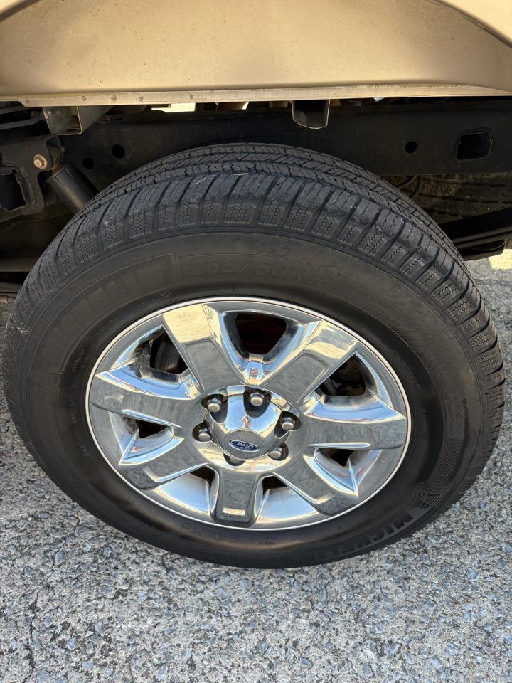 Ford F-150 2WD SuperCrew 145" XLT 2013
