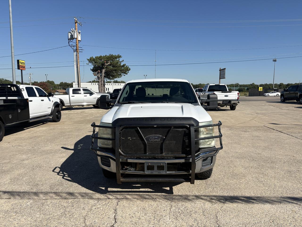 Ford F-250 SD XL SuperCab LWB 2WD 2011