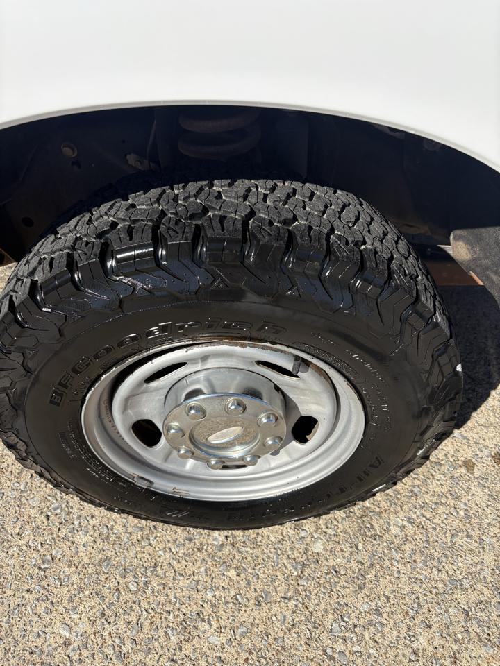 Ford F-250 SD XL SuperCab LWB 2WD 2011