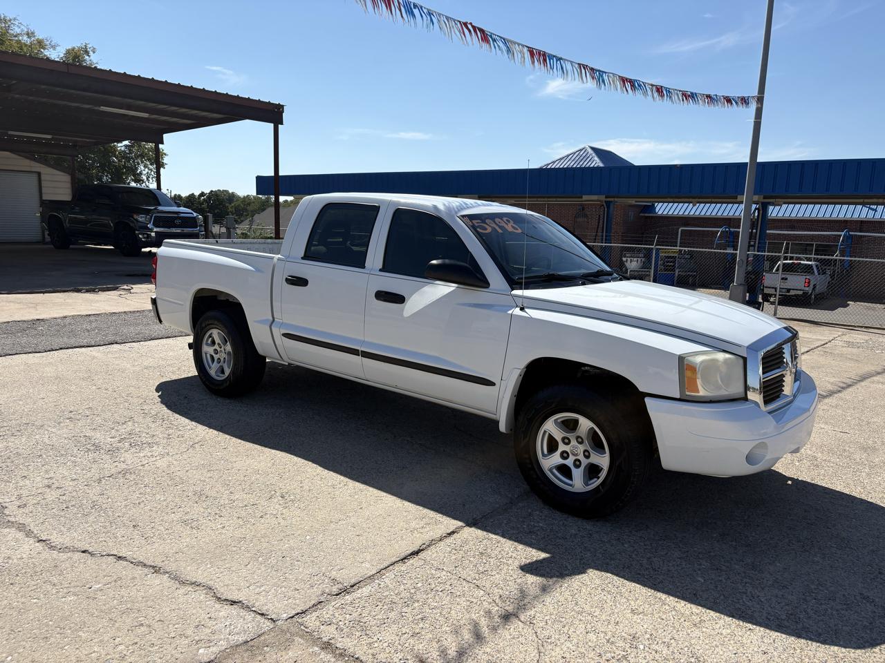 Dodge Dakota SLT Quad Cab 2WD 2006