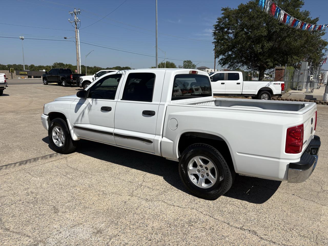 Dodge Dakota SLT Quad Cab 2WD 2006