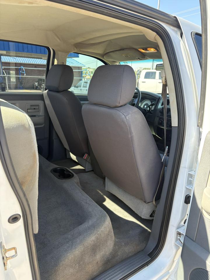Dodge Dakota SLT Quad Cab 2WD 2006