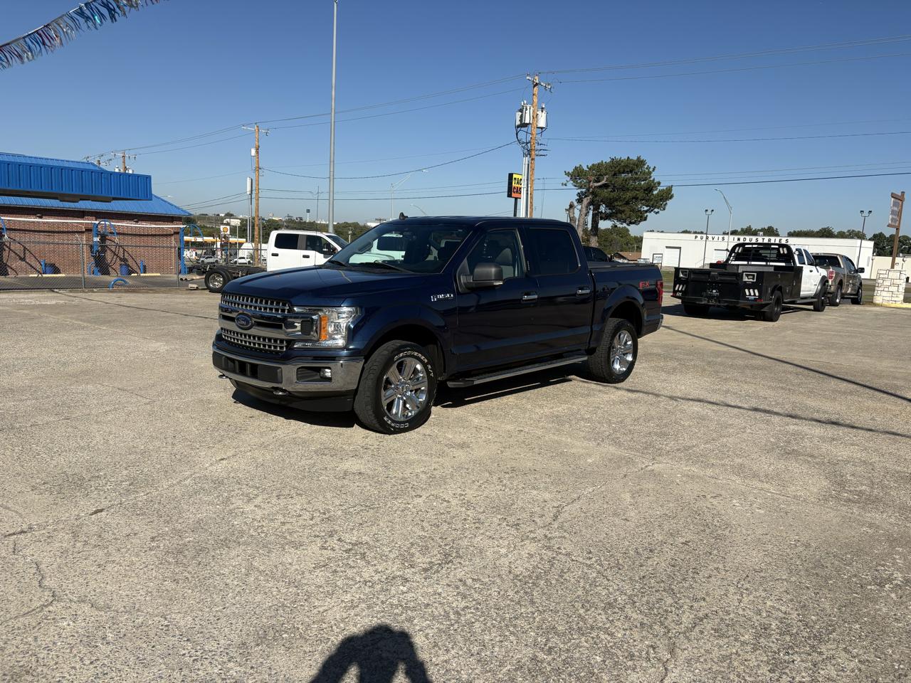 Ford F-150 4WD SuperCrew 139" XLT 2019