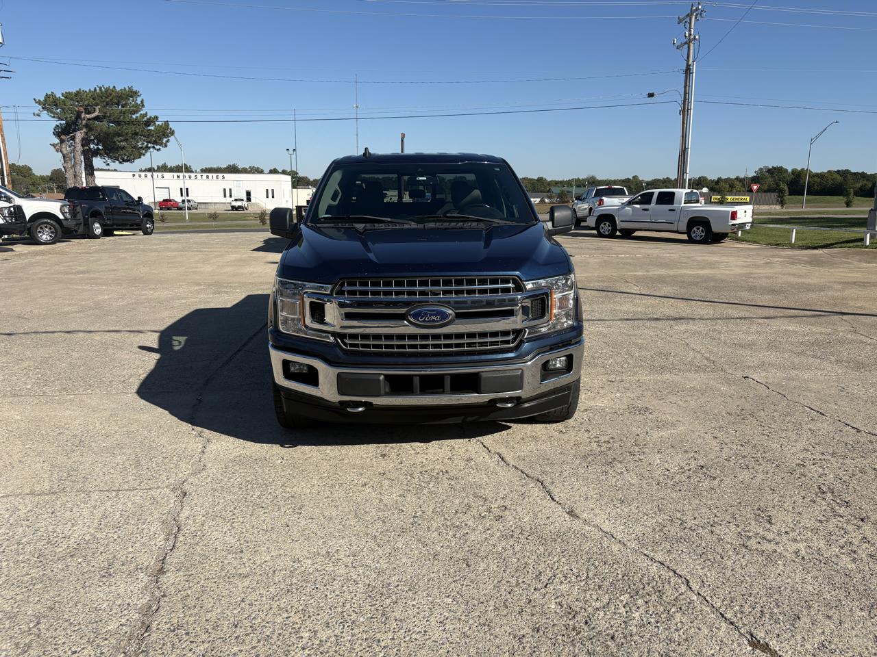 Ford F-150 4WD SuperCrew 139" XLT 2019