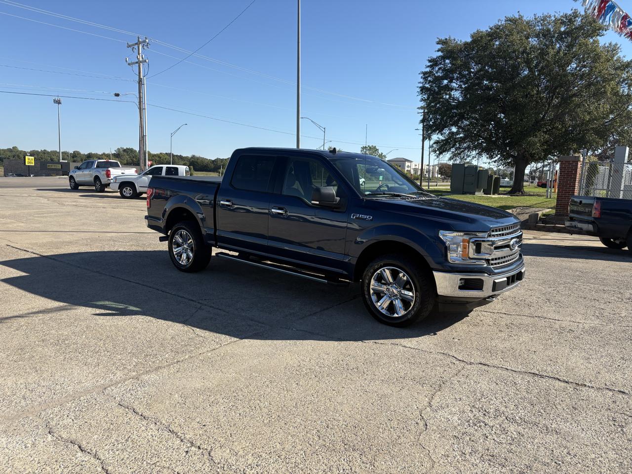 Ford F-150 4WD SuperCrew 139" XLT 2019