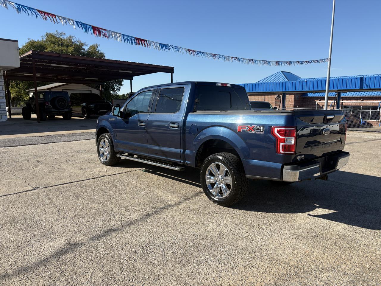 Ford F-150 4WD SuperCrew 139" XLT 2019