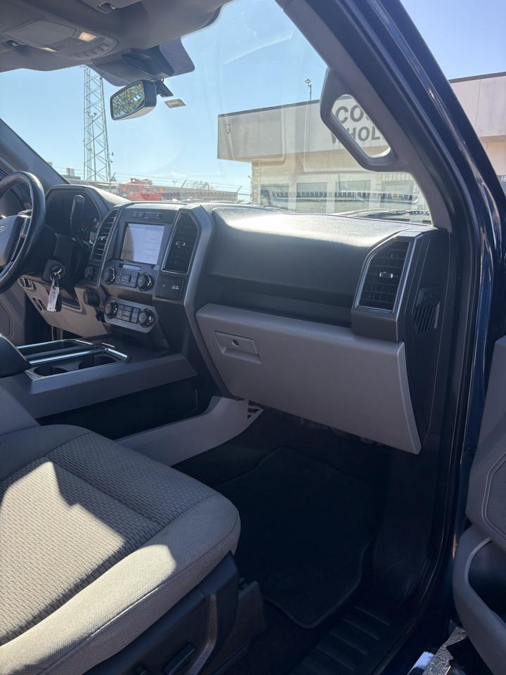 Ford F-150 4WD SuperCrew 139" XLT 2019