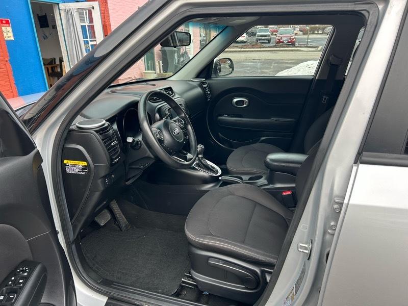 Kia Soul Base 6A 2016