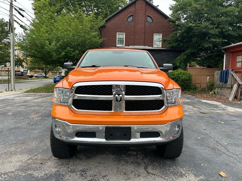 2016 RAM 1500 SLT Quad Cab 4WD
