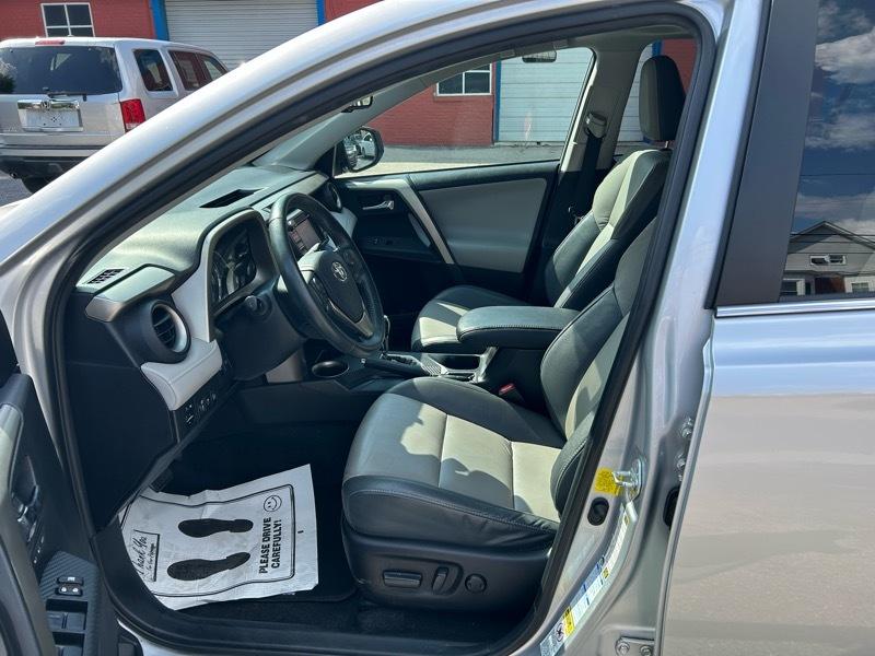 Toyota RAV4 Limited AWD 2015