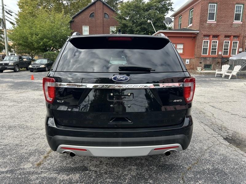 Ford Explorer XLT 4WD 2016